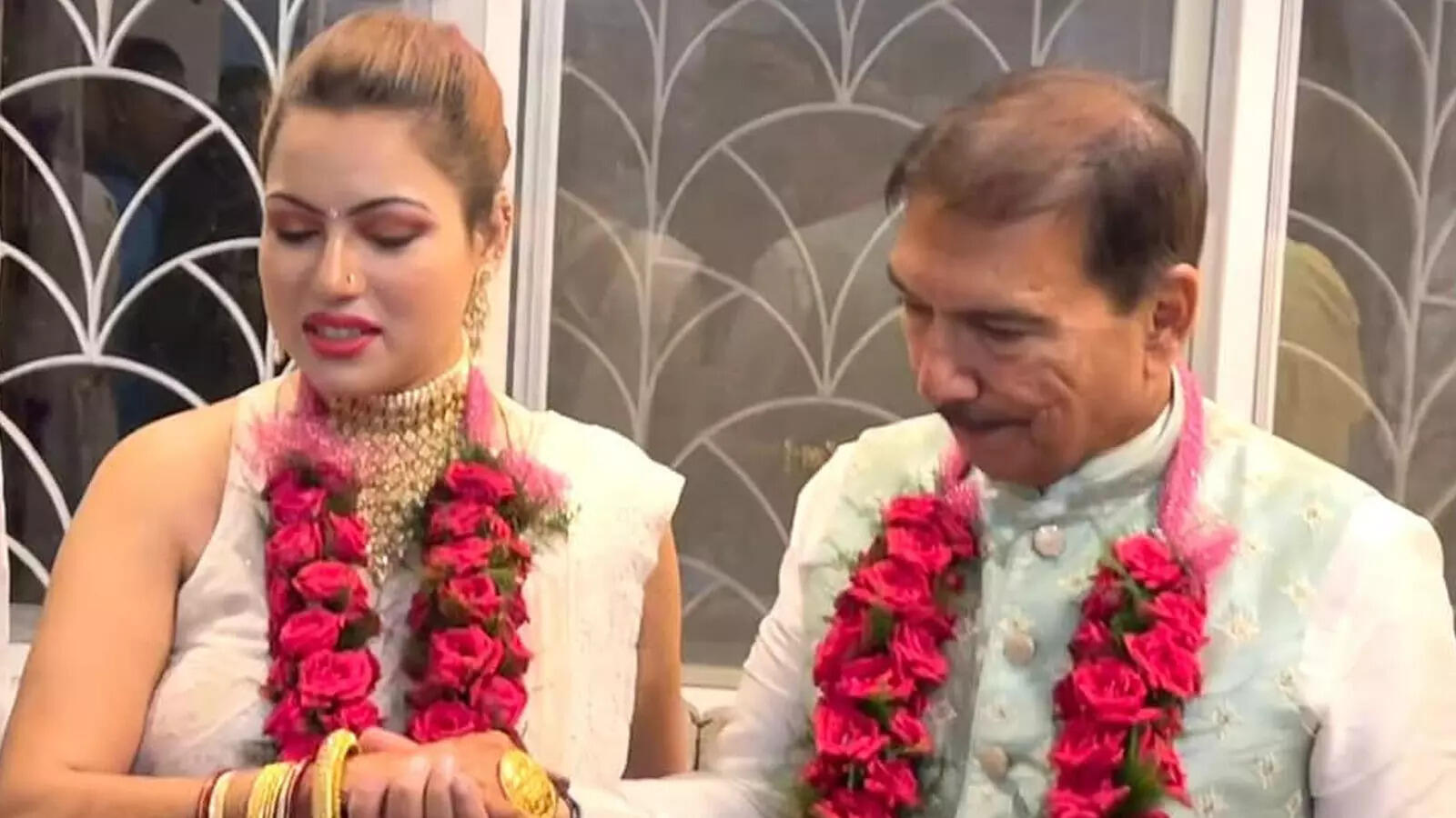 Pics of former Indian cricketer Arun LalBulbul Saha's wedding