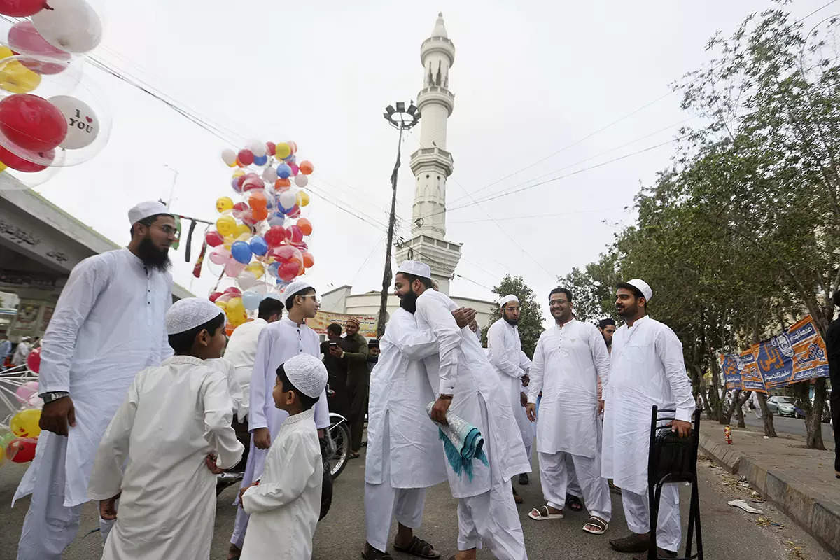 From kids rejoicing to Muslims offering prayers, pictures of Eid al-fitr celebrations across India