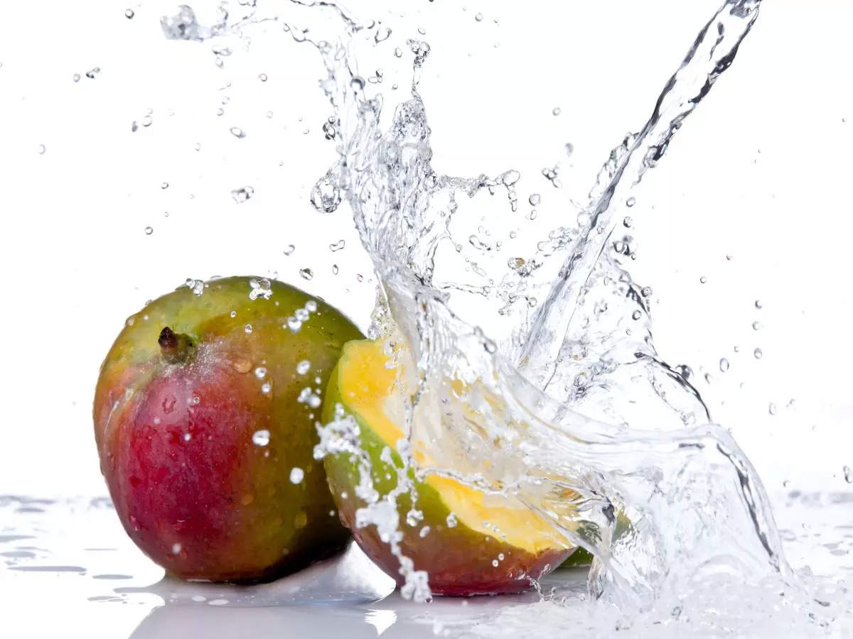 Why grandmas soaked mangoes in water before eating | The Times of India