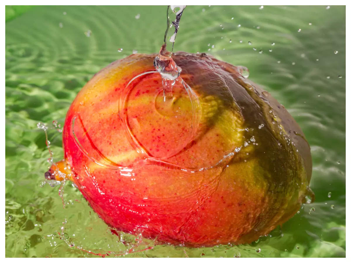 Why mangoes should be soaked in water before consuming | The Times of India