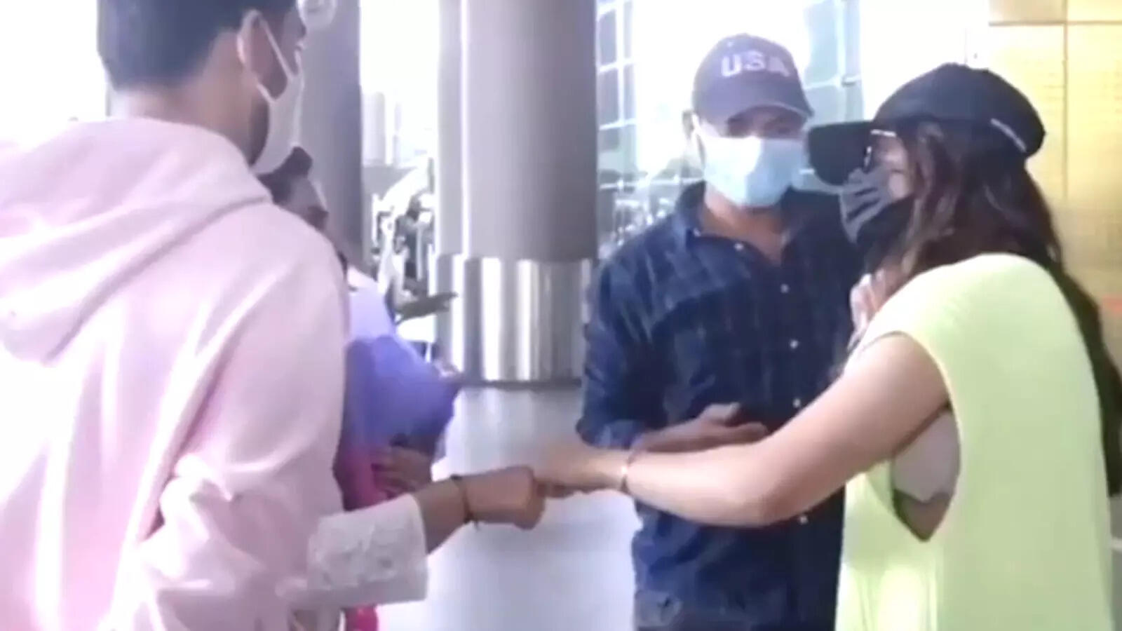 Oops! Rashmika Mandanna’s embarrassing moment caught on camera, video