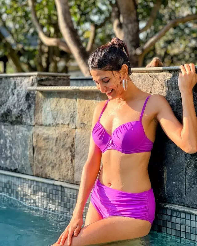 These beautiful pictures of Aahana Kumra will leave you asking for more