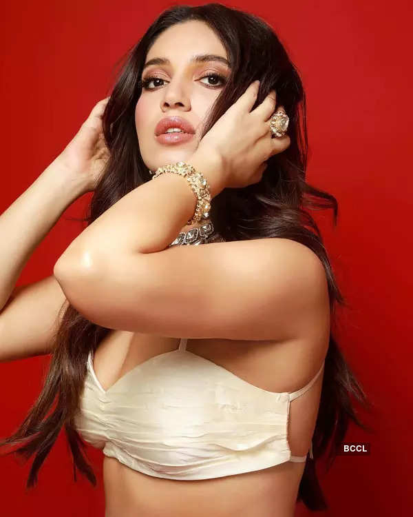 Bhumi Pednekar is turning up the heat with her ravishing pictures