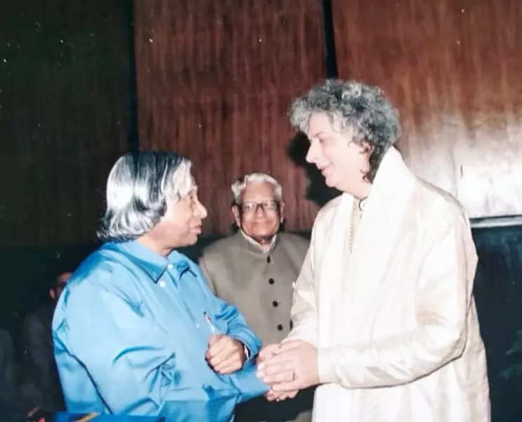Pandit Shivkumar Sharma passes away; pictures of Santoor maestro will leave you emotional