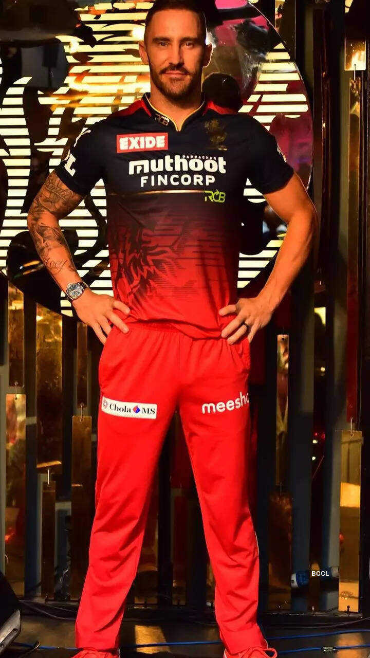 RCB's Faf du Plessis achieves milestone of 300 fours in IPL