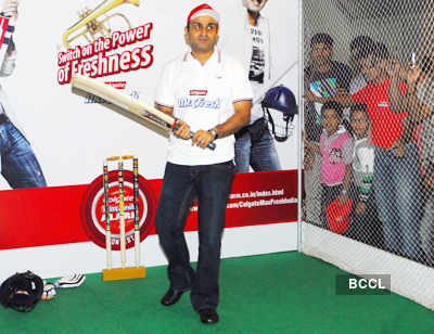 Sehwag meets contest winners