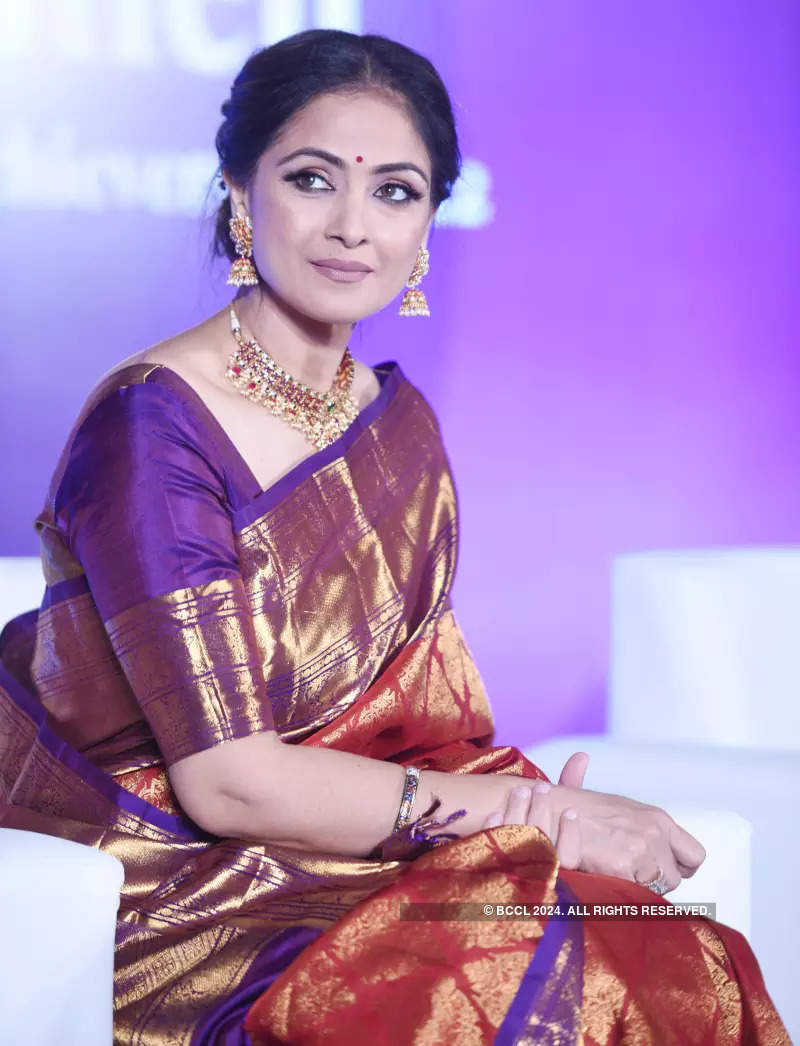 Simran attends 22nd anniversary celebration of Naturals