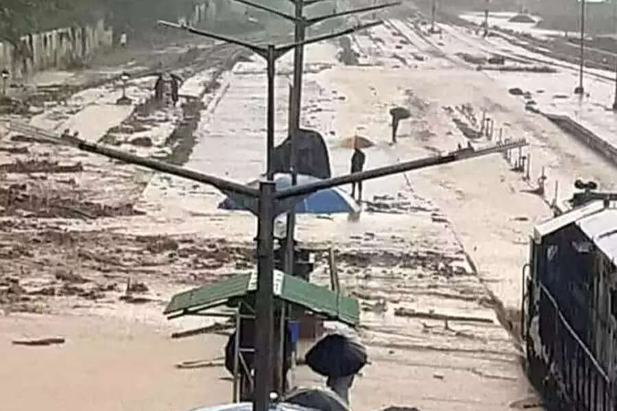 Flood displaces around 57,000 people in Assam