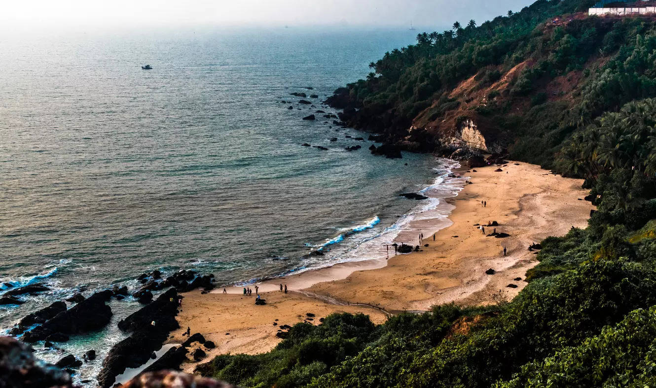 enjoy the beauty of Goa beaches