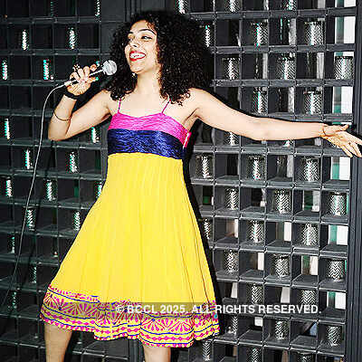 Hari & Sukhmani live