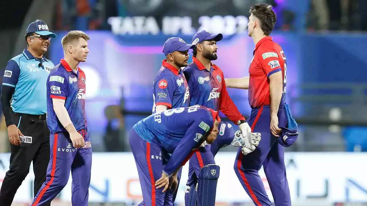 In Pics, IPL 2022 Match 69: Mumbai knock out Delhi, Bangalore enter playoffs  | The Times of India