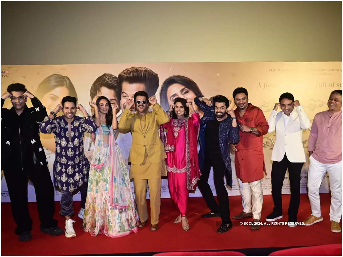 The cast of 'Jugjugg Jeeyo' with Karan Johar, director Raj Mehta, Apoorva Mehta and Ajit Andhare