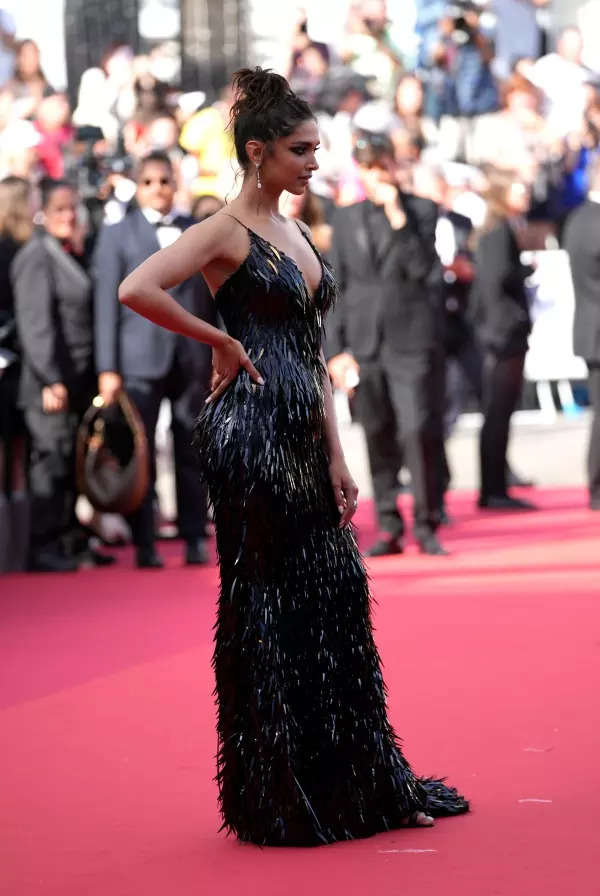 Cannes 2022: Deepika Padukone exudes celestial grace in white fusion saree as she signs off from the French Riviera