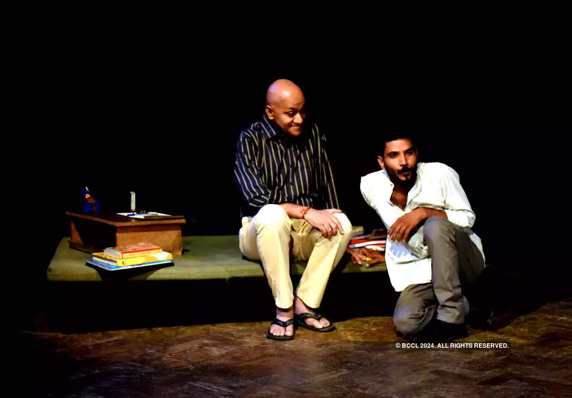 Evam Indrajit: A play