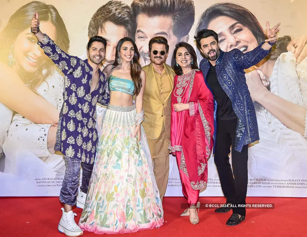 Varun Dhawan, Kiara Advani, Anil Kapoor and Neetu Kapoor launch the trailer of 'Jug Jugg Jeeyo' in style