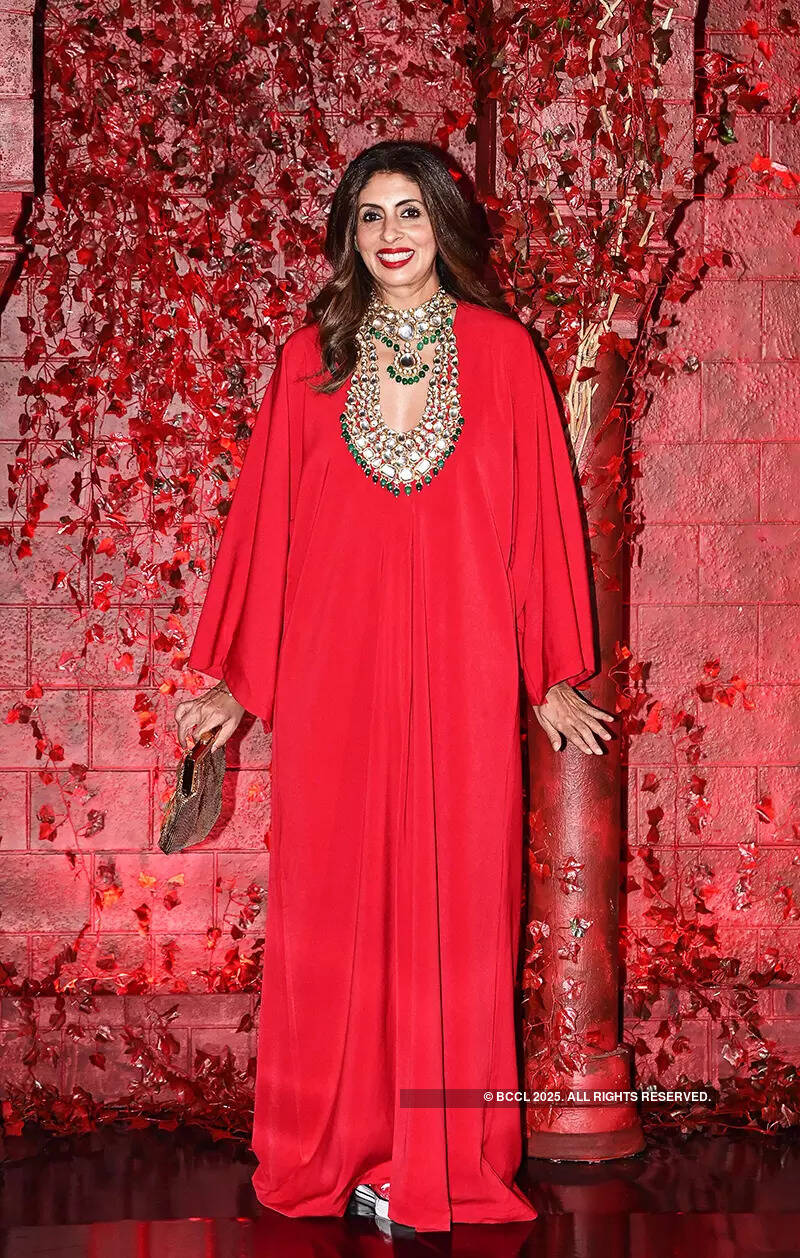 From Malaika Arora, Hrithik-Saba to Anushka Sharma, pictures of stars turning heads at Karan Johar&rsquo;s 50th birthday party