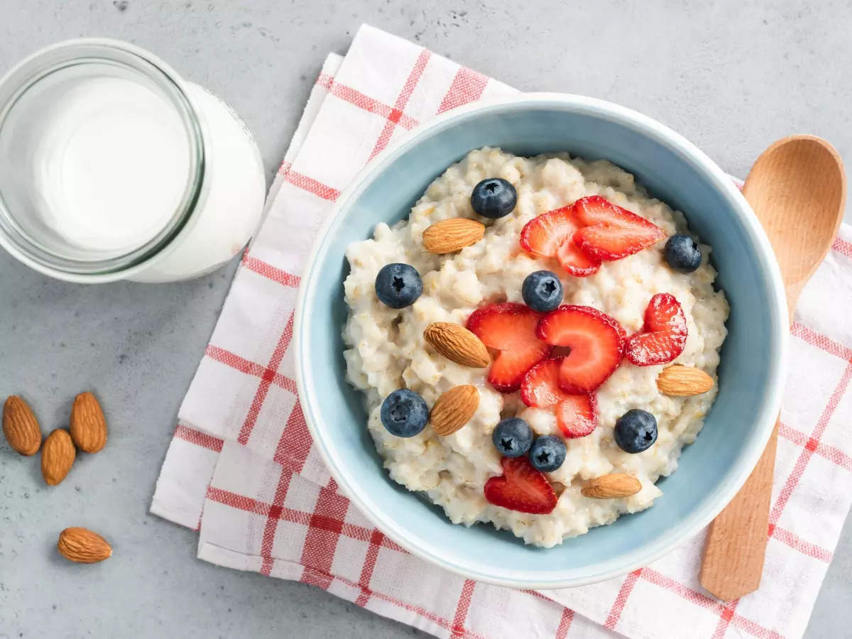 6 different ways to make healthy Overnight Oats The Times of India