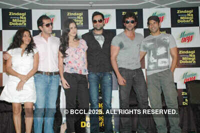 ZNMD star cast @ press meet