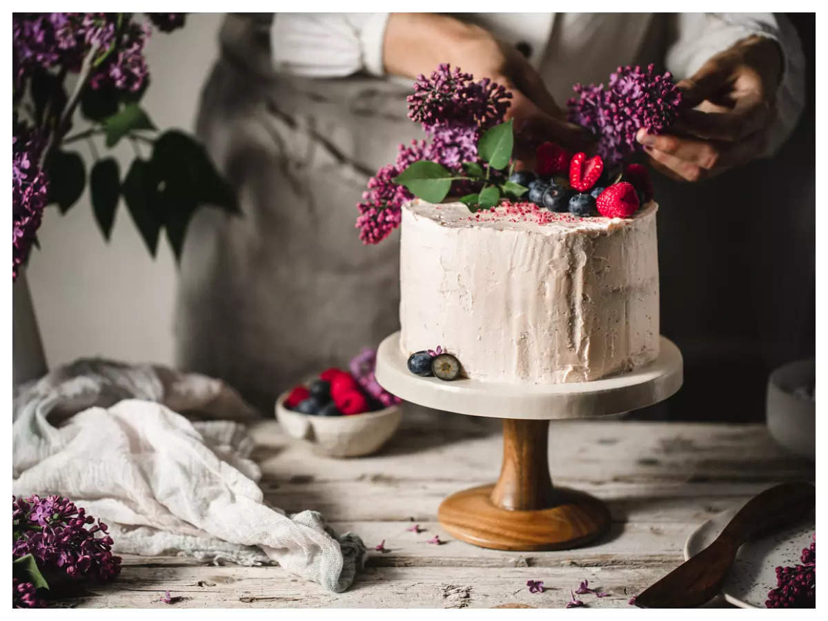 Viral cake hacks to bake like a pro! | The Times of India