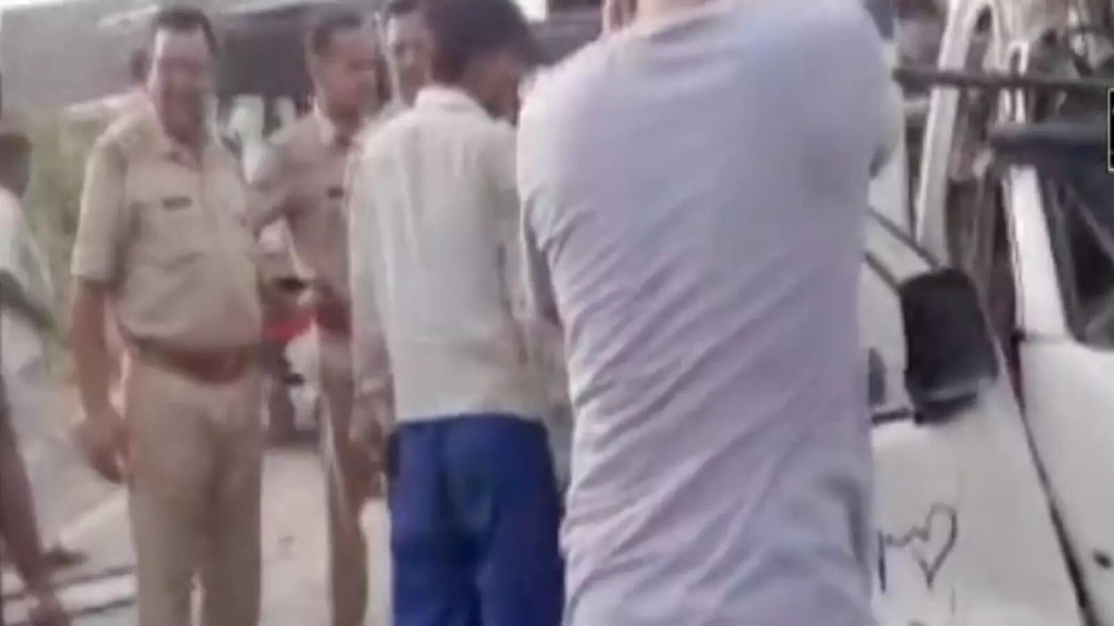 UP: 7 killed in ambulance, truck collision in Bareilly