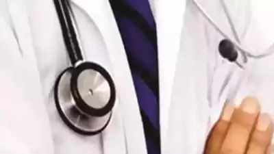 What defines pay structure for medical graduates in absence of mass recruitment