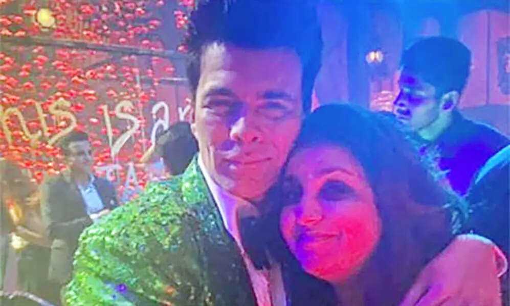 Inside Karan Johar&rsquo;s 50th birthday: New fun-filled pictures of Farah Khan, Kajol, Ranveer Singh & other celebs