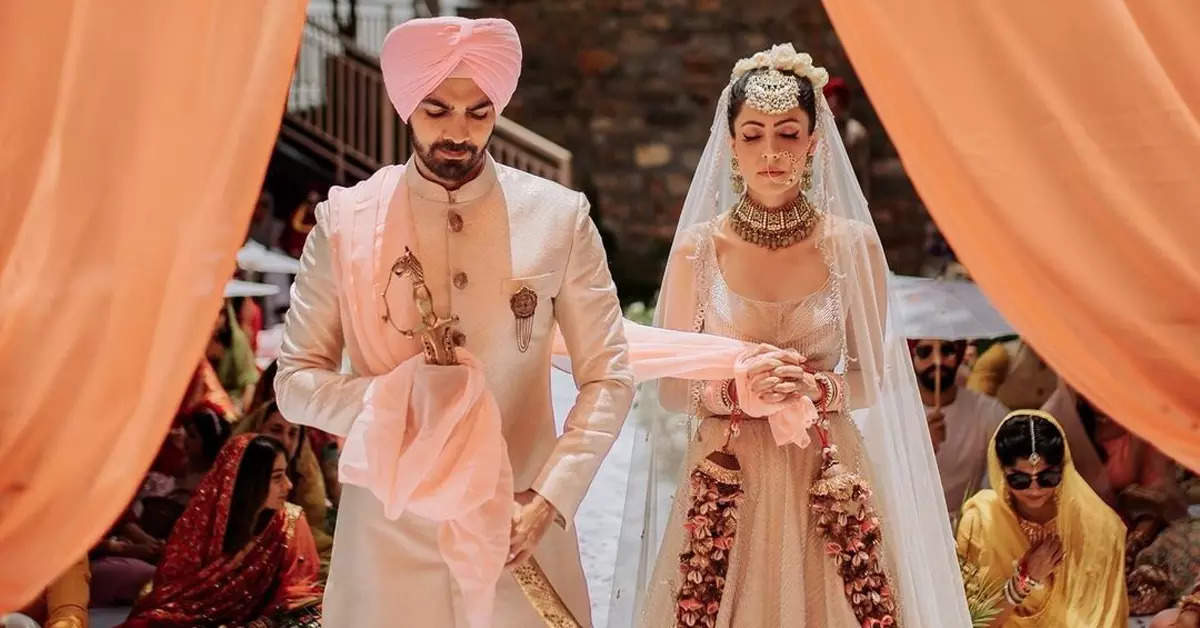 Inside pictures from Karan V Grover and Poppy Jabbal's wedding ceremony