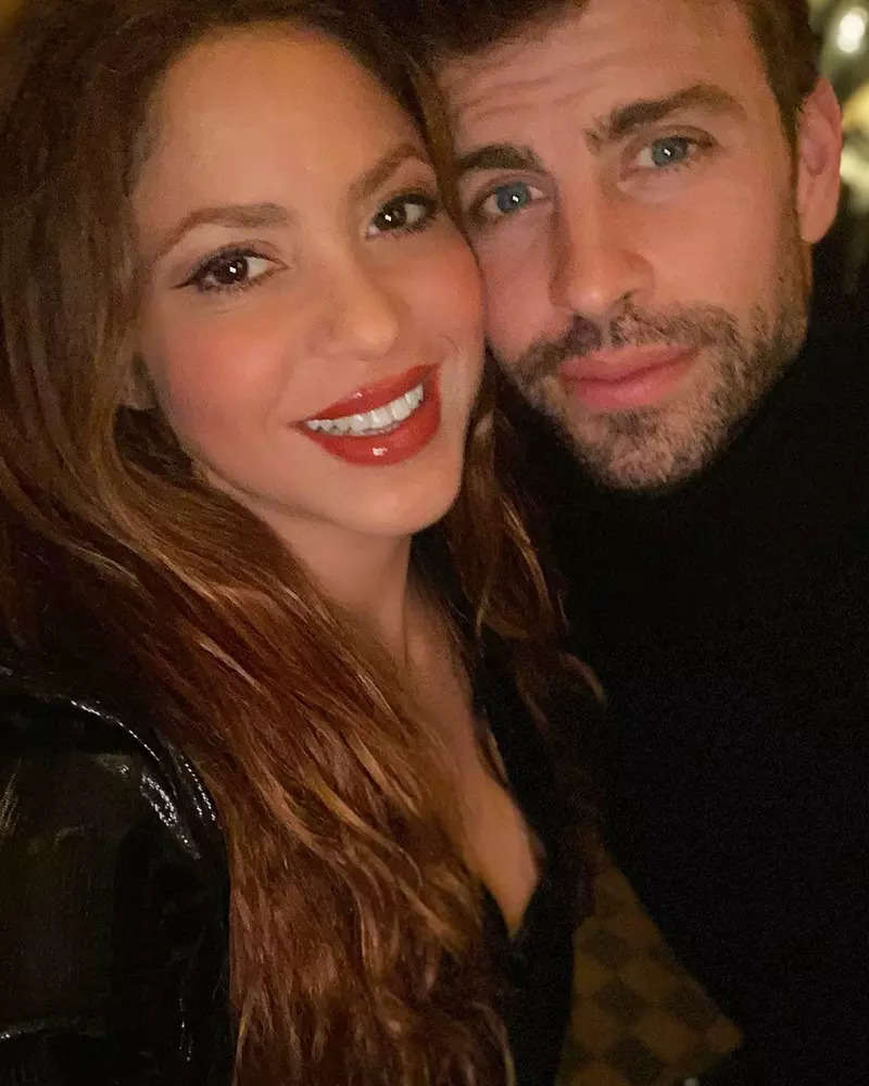 Mushy pictures & selfies of Shakira and Gerard Pique trend after reports of their separation go viral