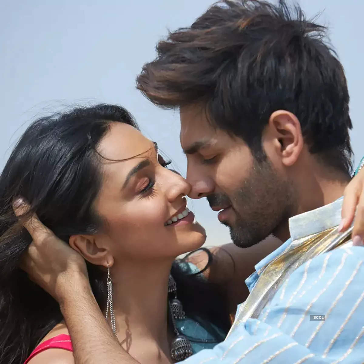Bhool Bhulaiyaa 2 is setting the box office on fire, while Kartik Aaryan says, ‘smile sochni padegi’
