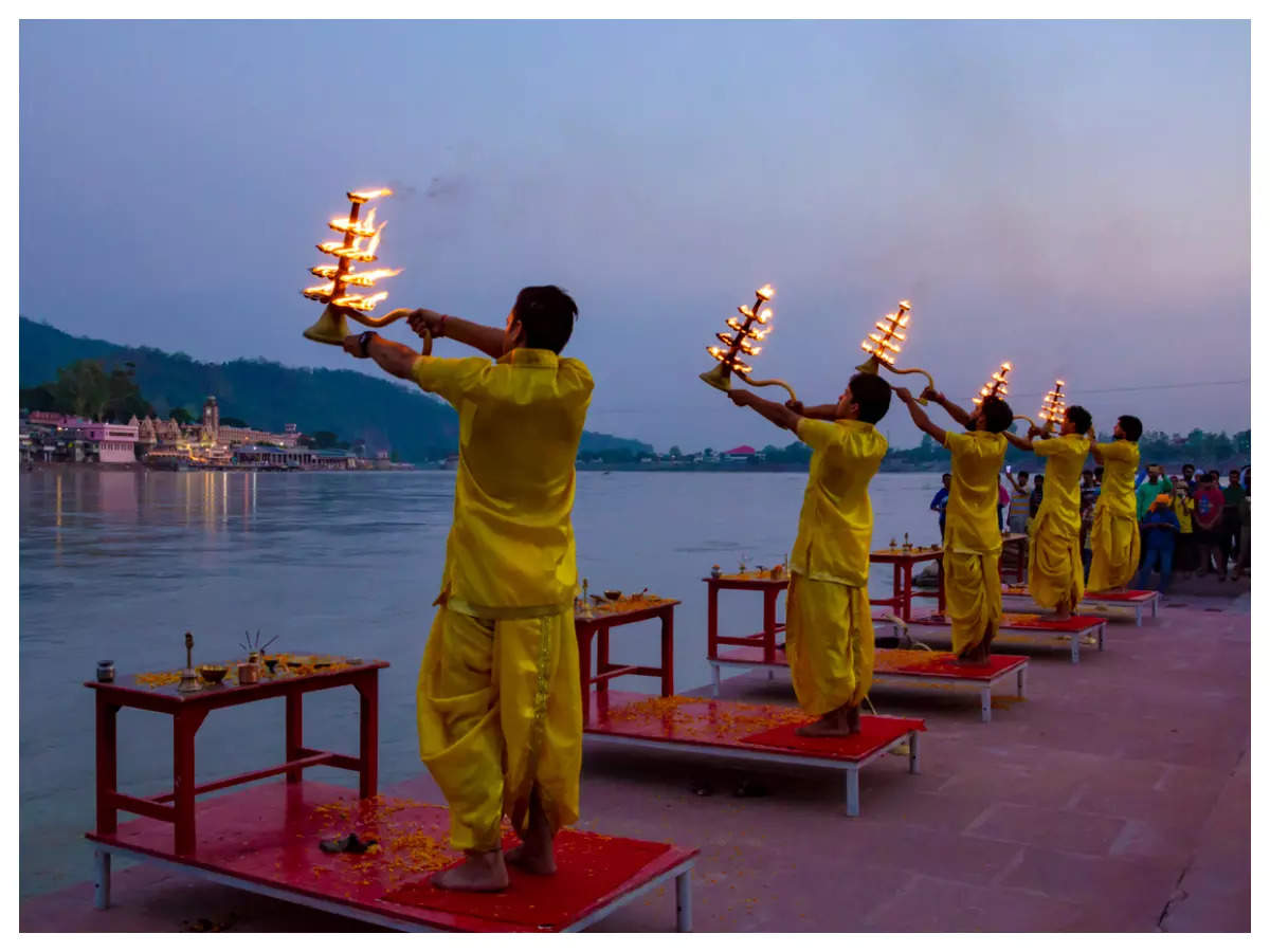 Ganga Dussehra 2022: Significance, timings, puja vidhi and foods ...