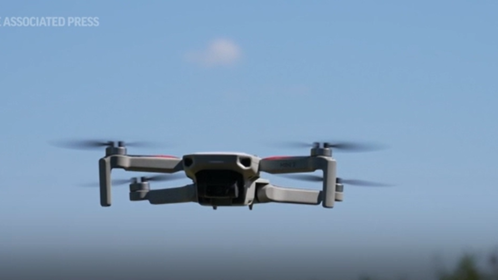 ukraine: Ukraine hails teen drone operator for helping army