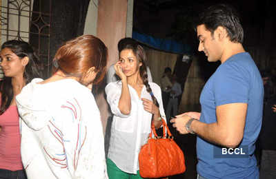 Salim Khan's screening of 'ZNMD'