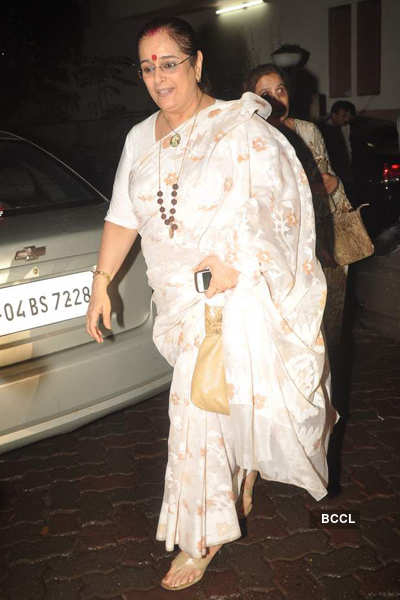 Salim Khan's screening of 'ZNMD'