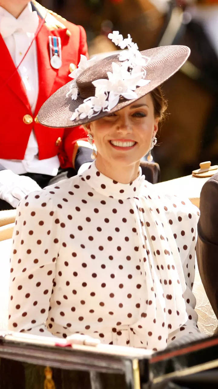 Kate Middleton stuns in polka dotted attire
