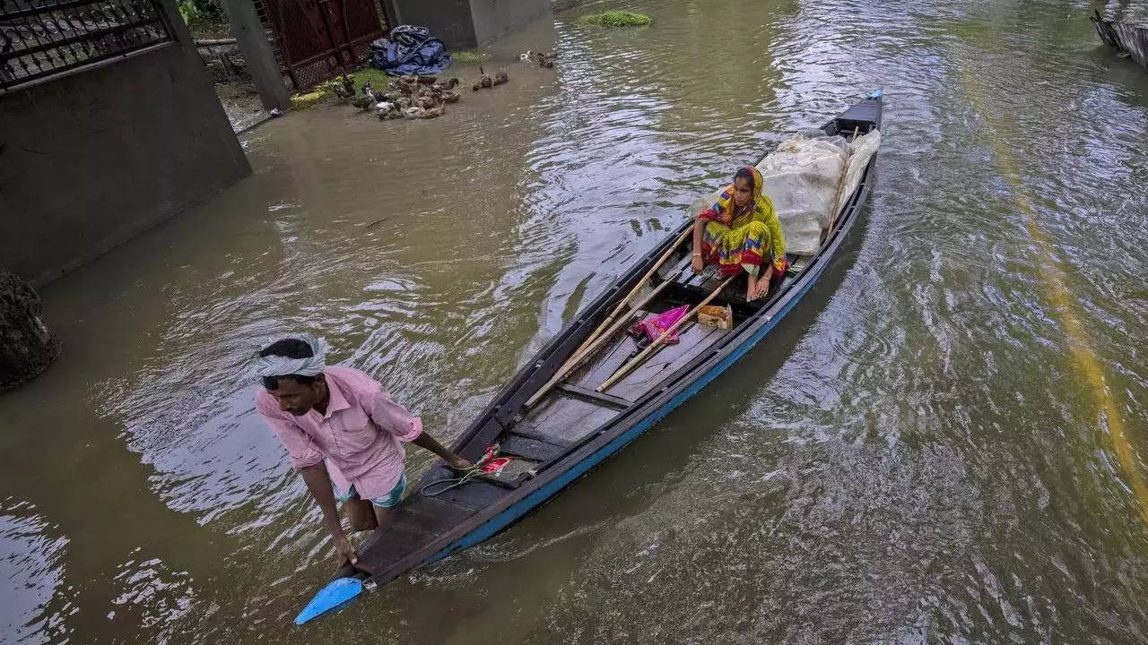 Assam Flood Situation Worsens In Karimganj More Than 134 Lakh Affected India News Times 2557