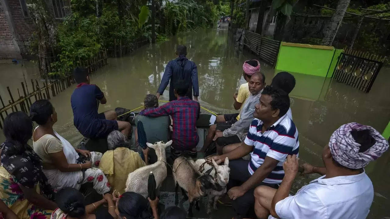 Assam: Flood Situation Worsens In Karimganj; More Than 1.34 Lakh ...