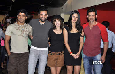'ZNMD' cast greet fans