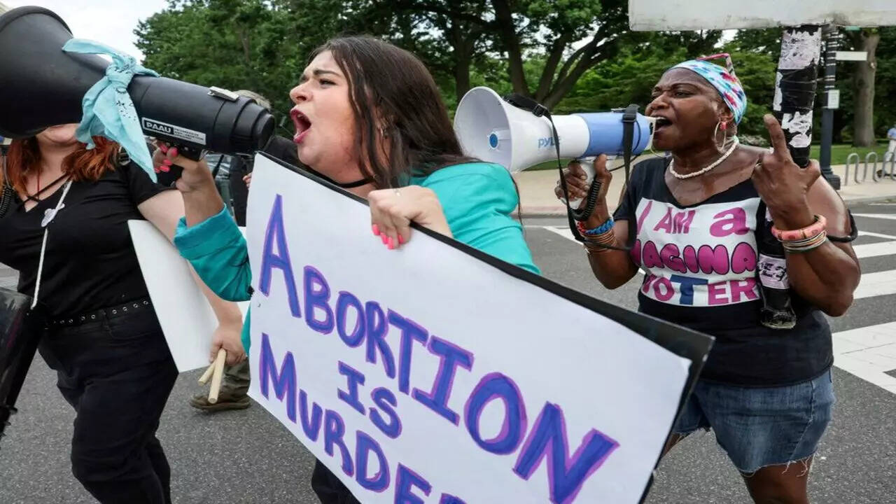 In pics: Protesters stand against abortion ban in US