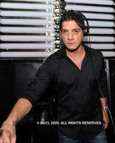 DJ Aqeel live night