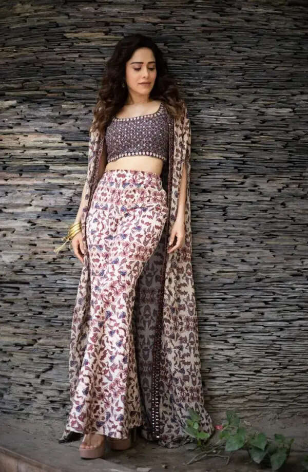 Nushrratt Bharuccha exudes 'weekend' vibes in boho-chic printed cape set, see pictures