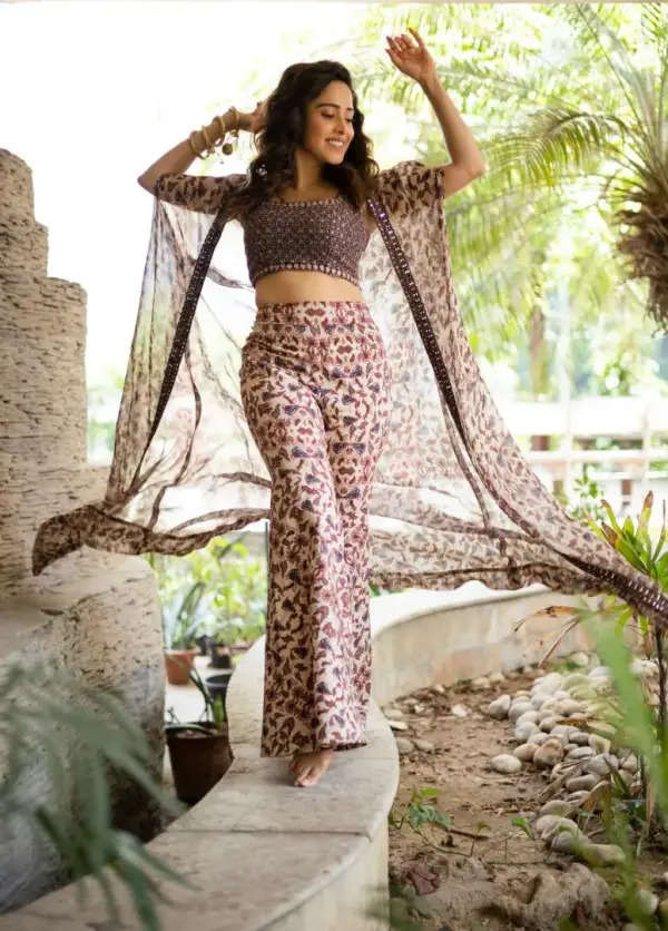Nushrratt Bharuccha exudes 'weekend' vibes in boho-chic printed cape set, see pictures