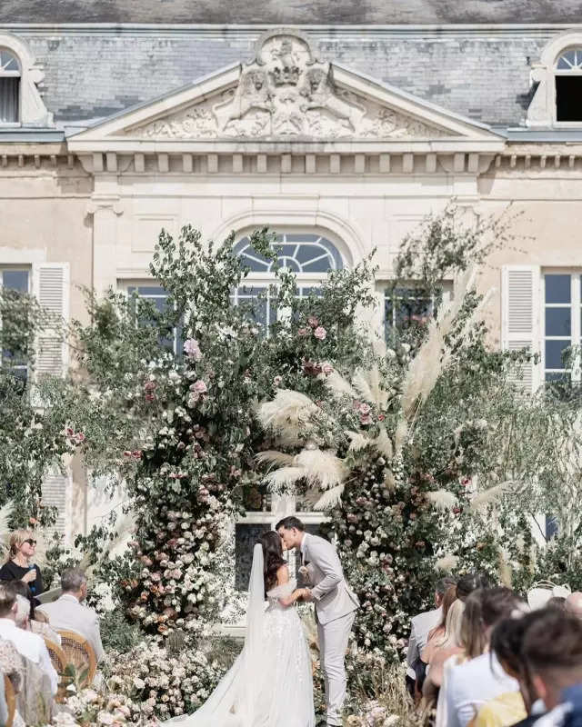 Harry Maguire marries childhood sweetheart Fern Hawkins, see dreamy pictures from the extravagant wedding