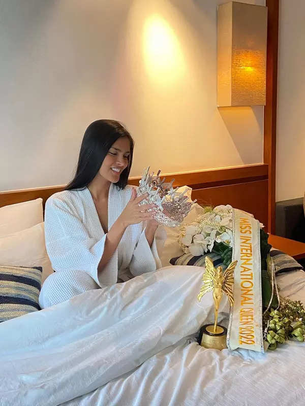 Fuschia Anne Ravena wins transgender pageant Miss International Queen 2022