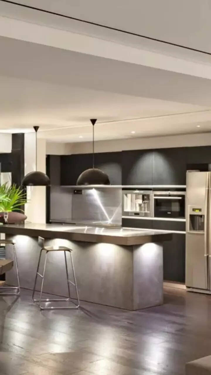 John Abraham House Interior