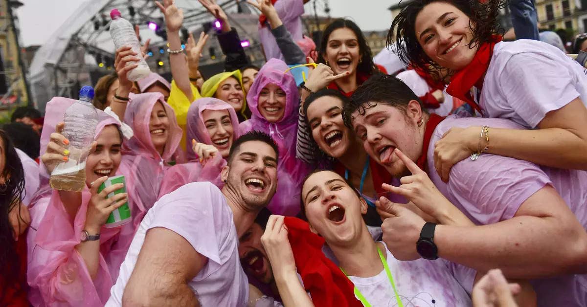 40 fun-filled pictures from Spain's famous Bull Run festival
