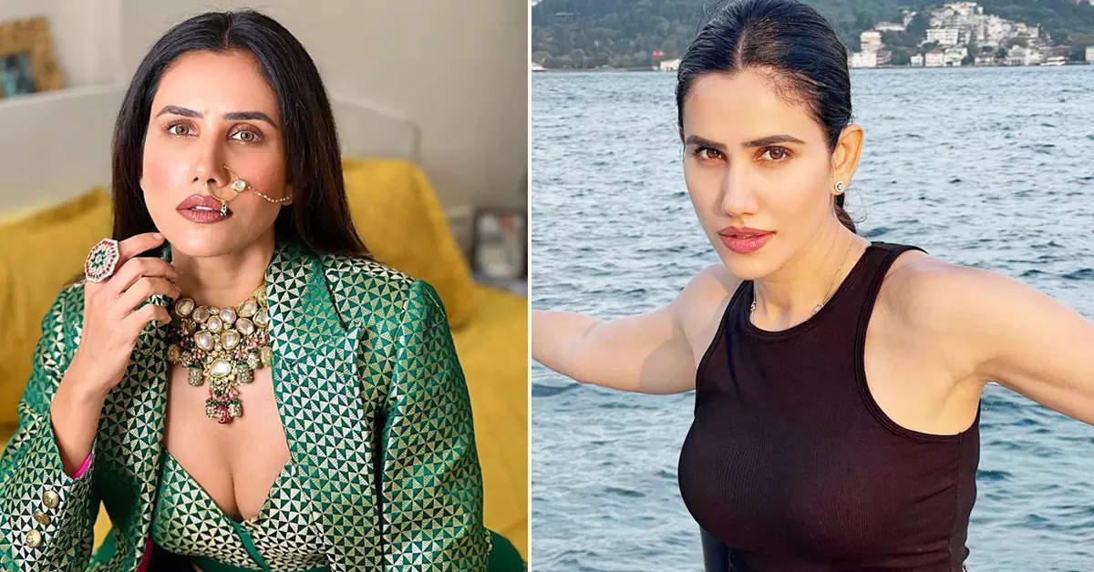 Sonnalli Seygall is teasing the cyberspace with her gorgeous pictures