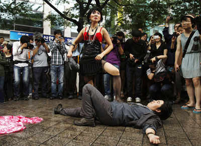 'SlutWalk' reaches Seoul