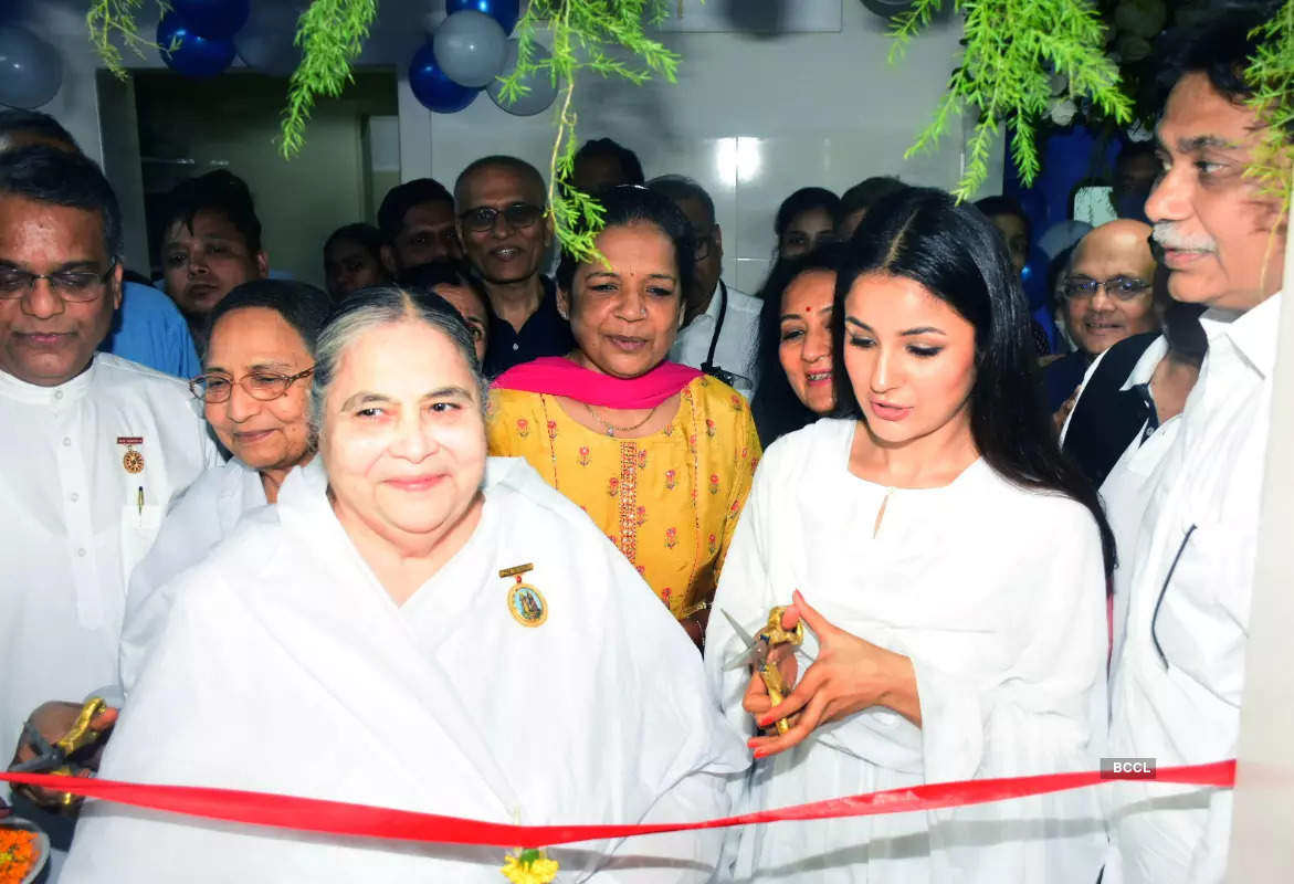 Shehnaaz Gill inaugurates new OT section of Brahmakumaris Mumbai hospital
