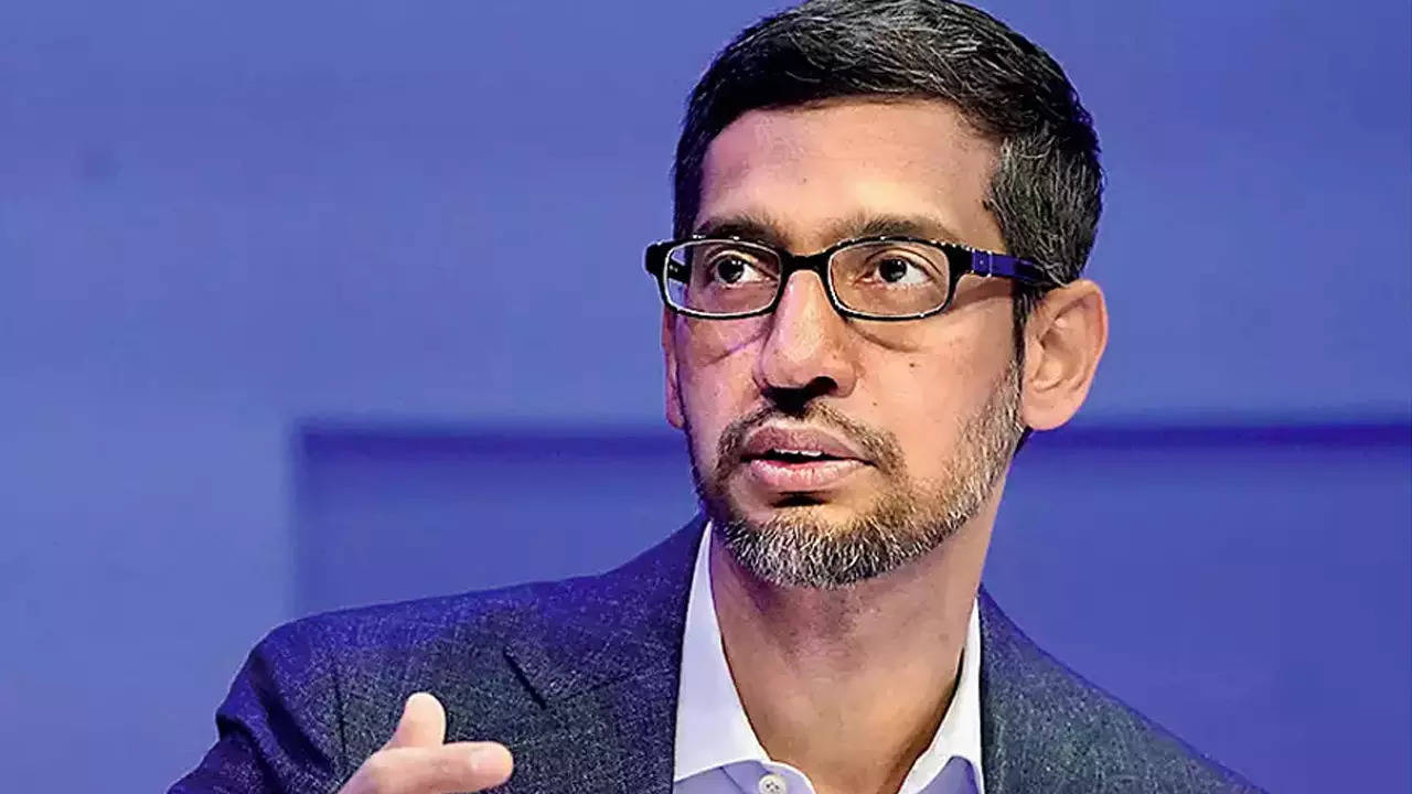 google ceo sundar pichai email: Google Hiring Freeze: Read CEO Sundar ...