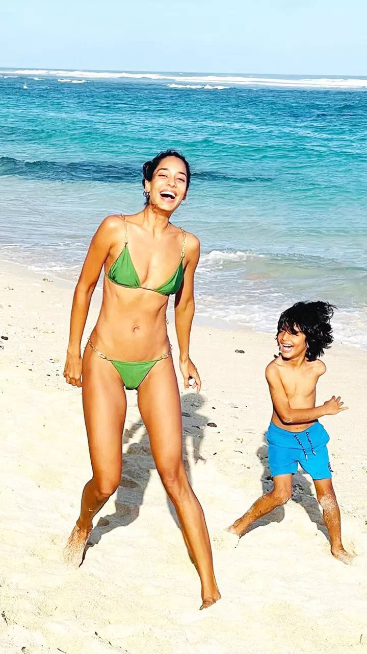 Lisa Haydon shows us how to beat summer heat with these bikini pictures